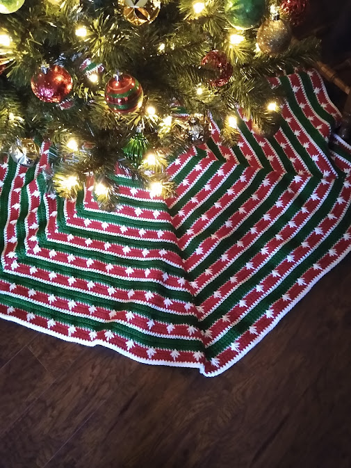 Christmas tree skirt